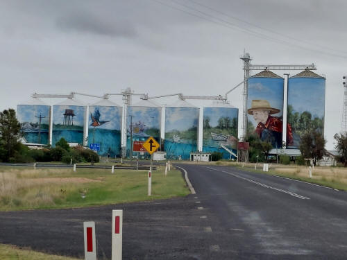 Silo painting